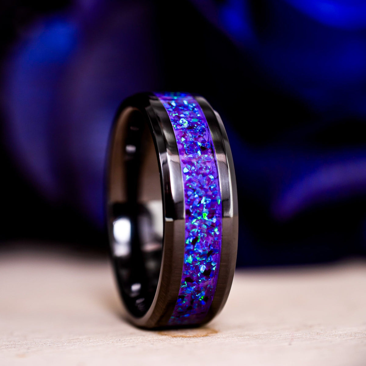 Lavender — Black Ceramic Ring — handcrafted ring detail view 4