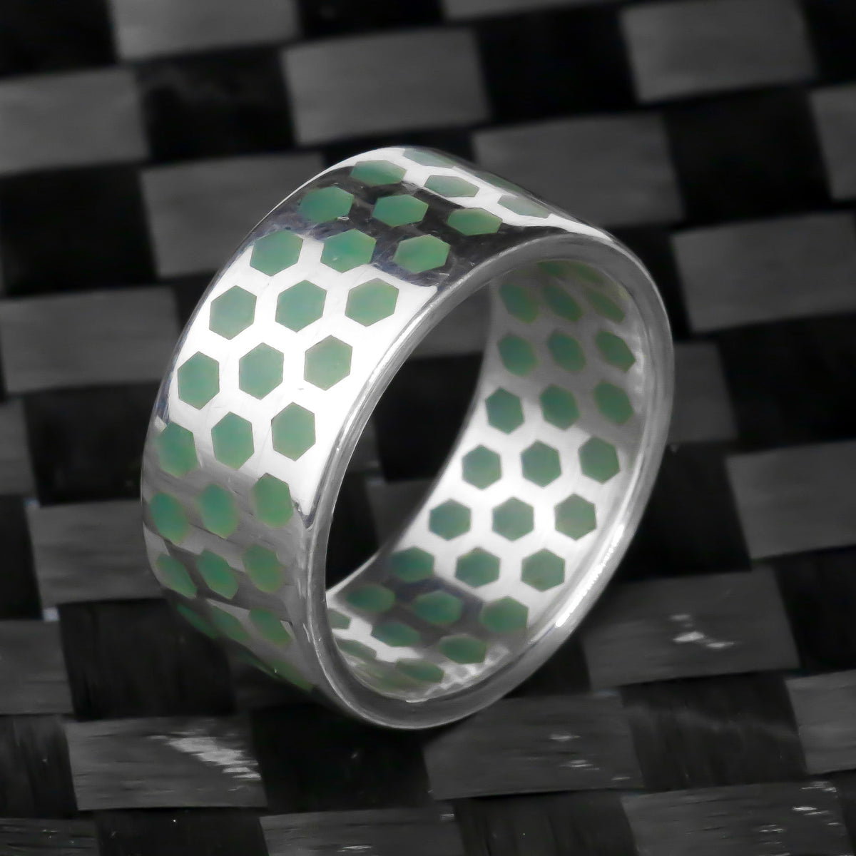 Luminex G-Metal Silver Glow Ring — handcrafted ring detail view 5