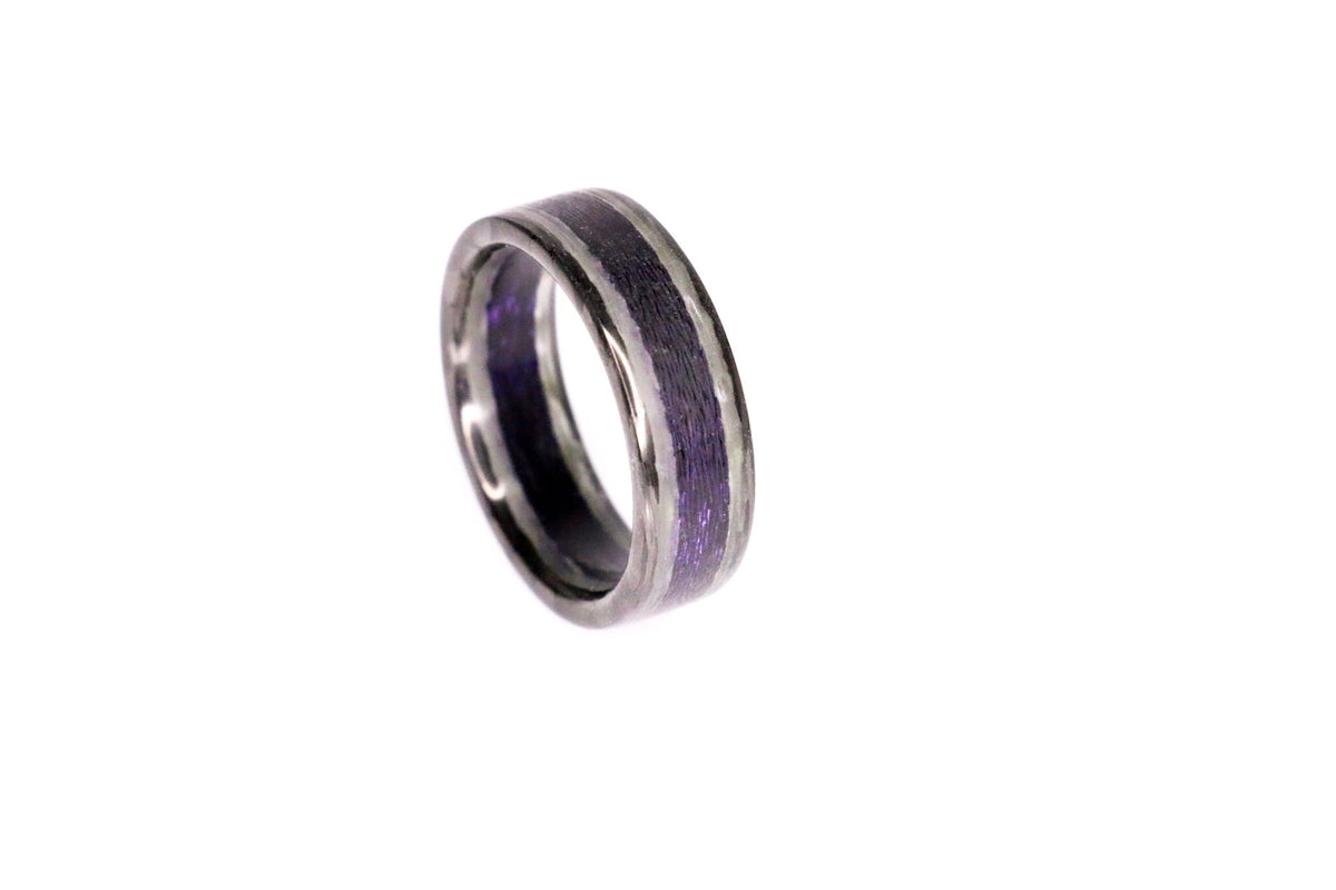 Joker Metallic Carbon Fiber Glow Ring — handcrafted ring detail view 7